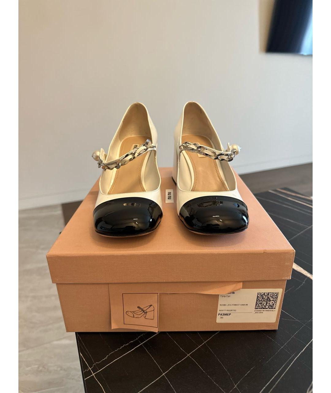 MIU MIU Белые туфли из лакированной кожи, фото 2