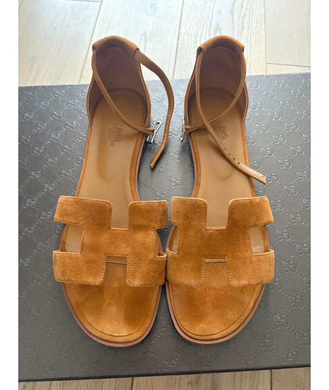 HERMES Коричневые замшевые сандалии, фото 4