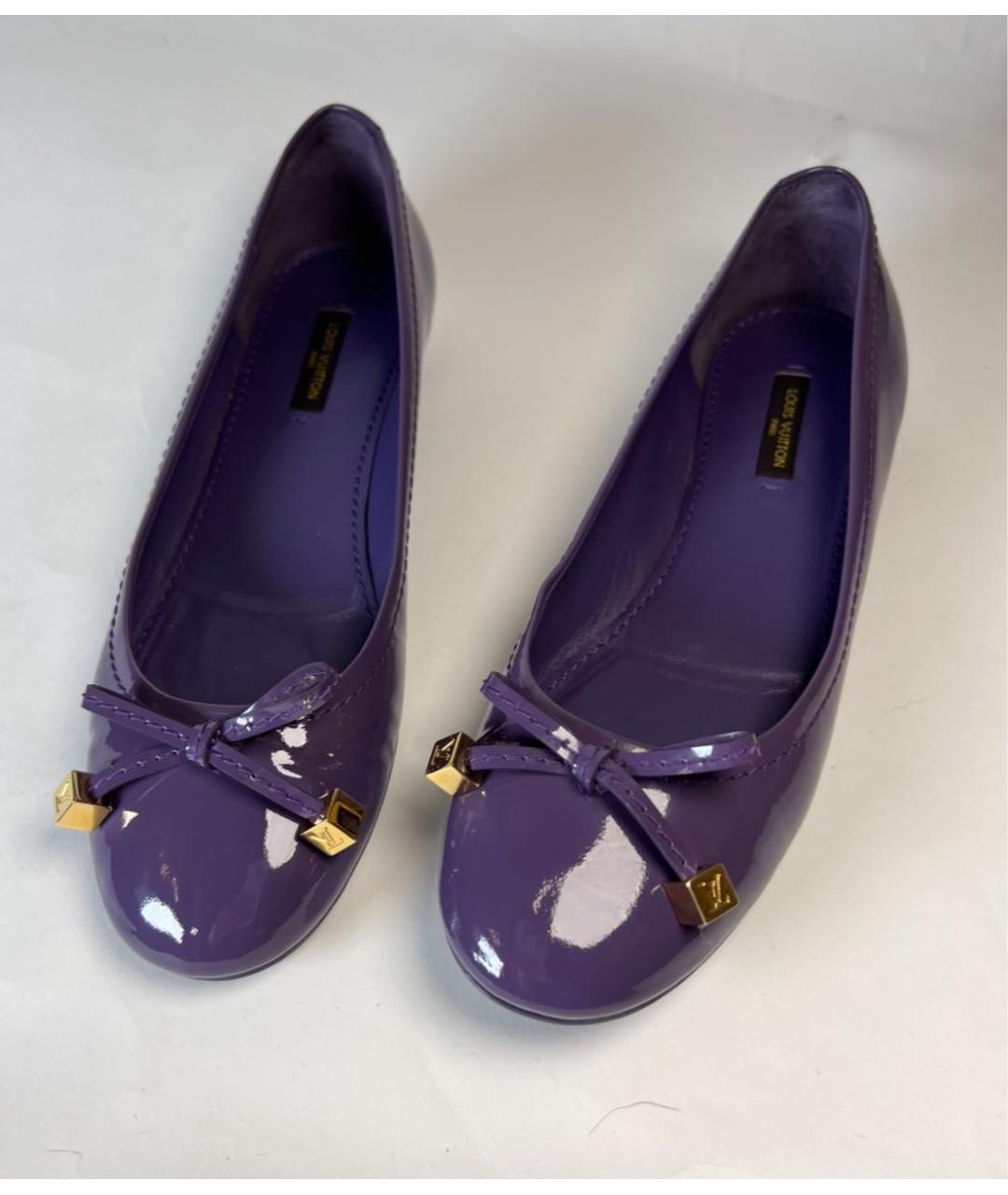 LOUIS VUITTON Фиолетовые балетки из лакированной кожи, фото 2