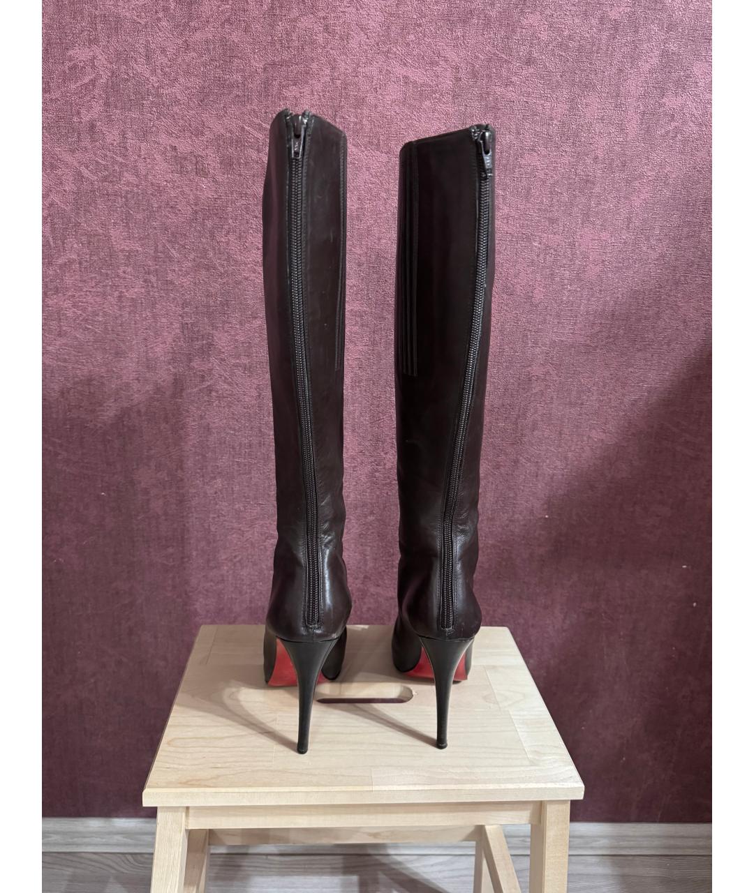CHRISTIAN LOUBOUTIN Коричневые кожаные сапоги, фото 4