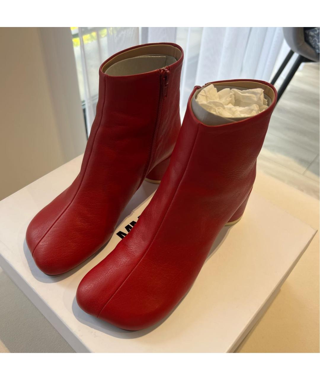 MM6 MAISON MARGIELA Красные кожаные ботильоны, фото 3