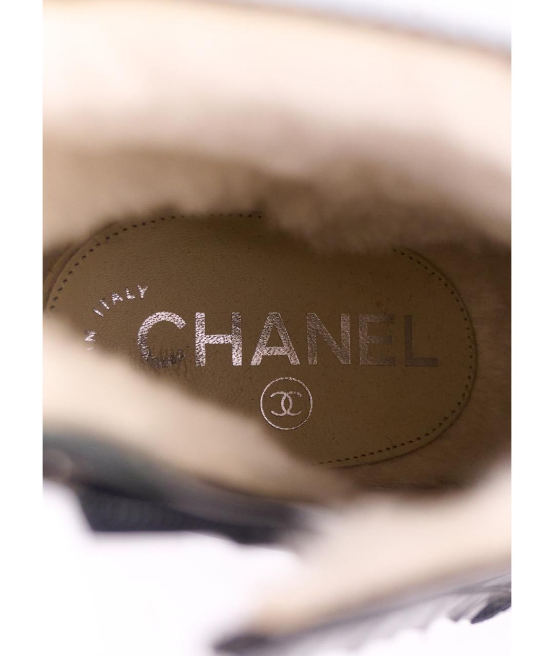 CHANEL Черные ботильоны из лакированной кожи, фото 5