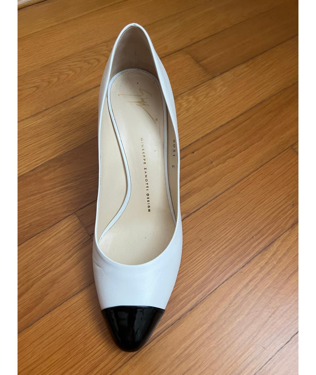 GIUSEPPE ZANOTTI DESIGN Белые кожаные лодочки на низком каблуке, фото 2