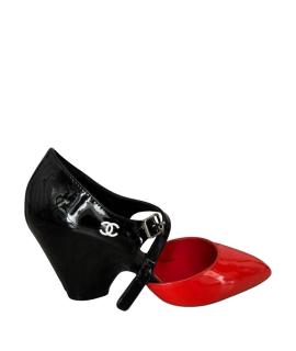 CHANEL Лодочки на низком каблуке