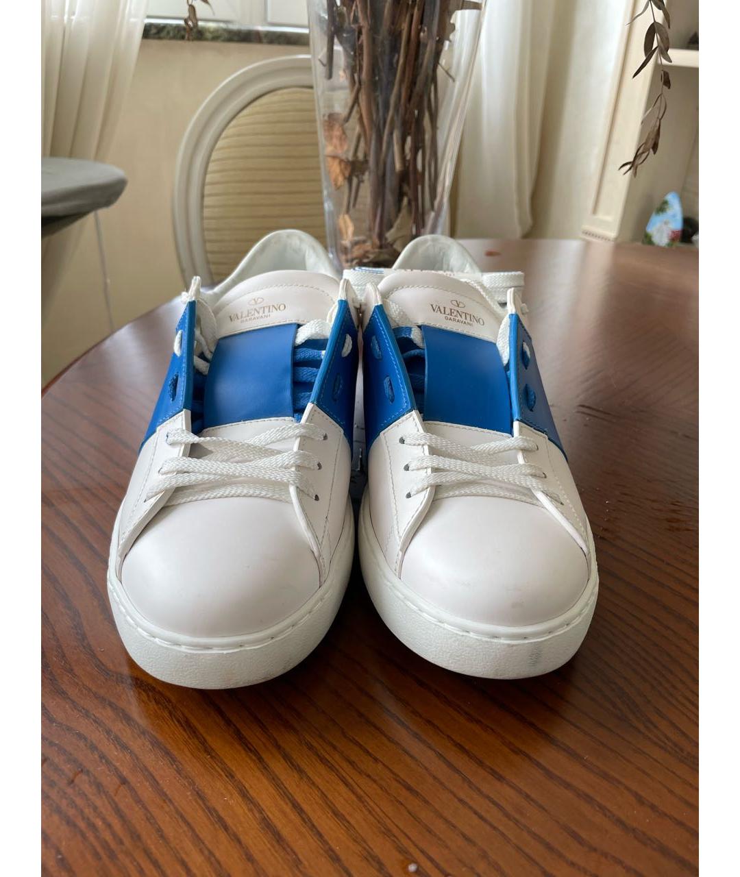 VALENTINO Белые кожаные низкие кроссовки / кеды, фото 2