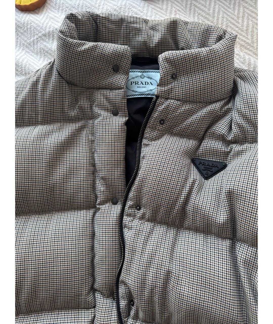 PRADA Серая куртка, фото 4