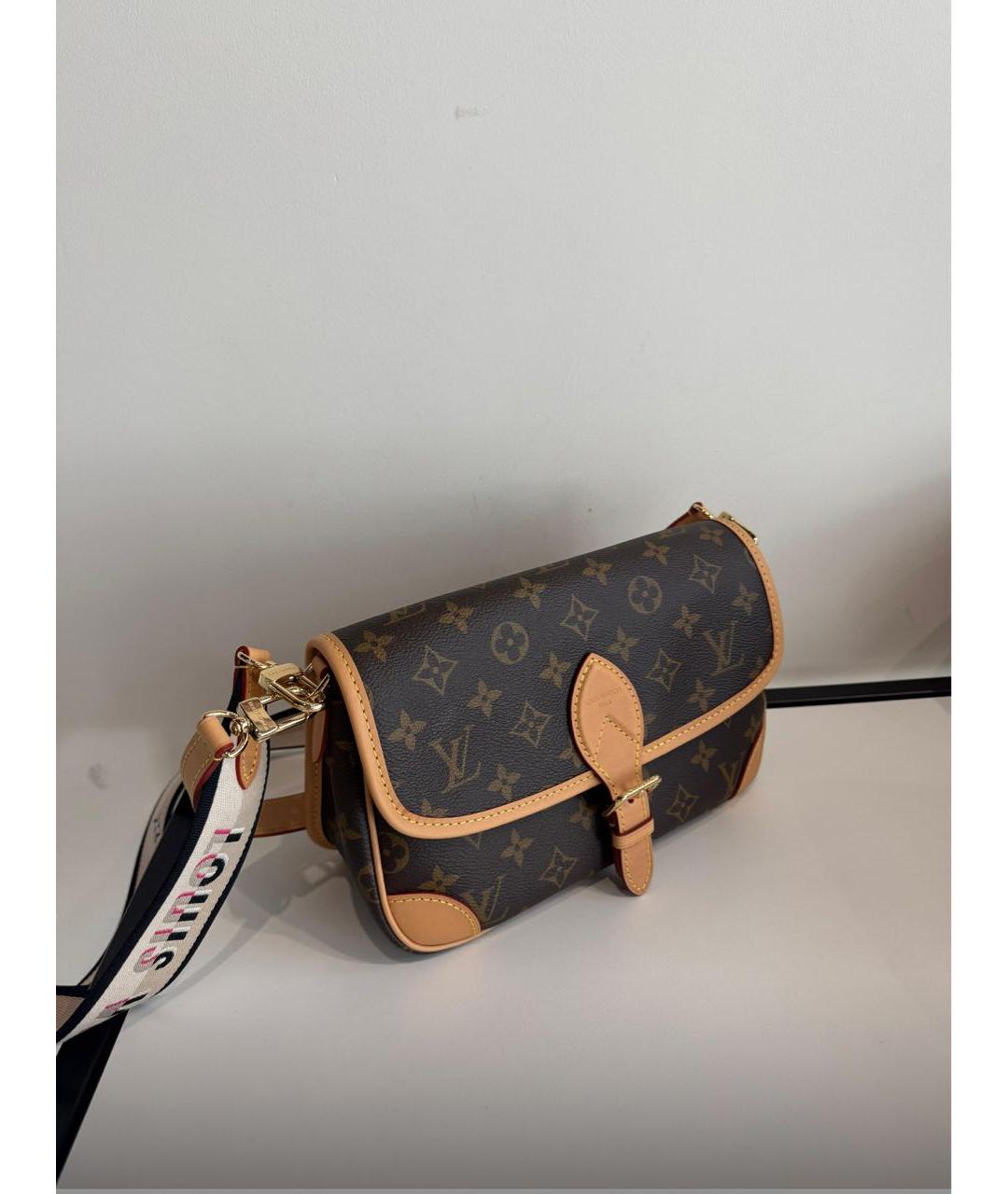 LOUIS VUITTON Коричневая сумка через плечо, фото 2
