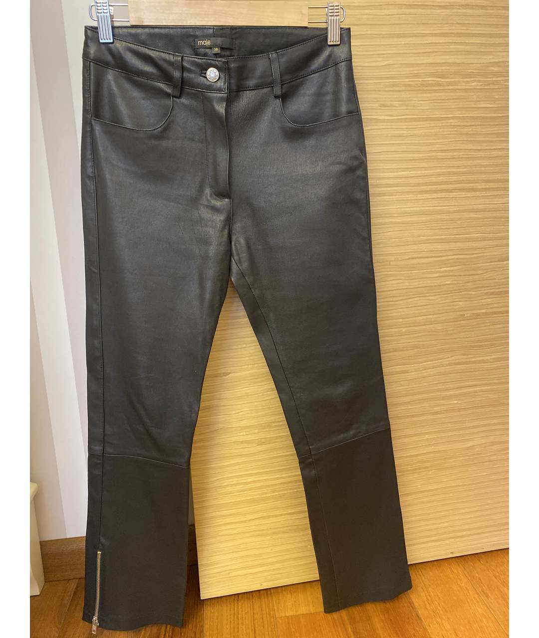 MAJE Черные кожаные прямые брюки, фото 4