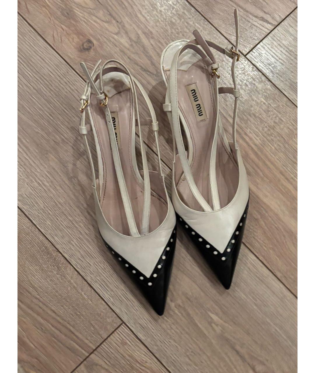 MIU MIU Кожаные лодочки на низком каблуке, фото 3