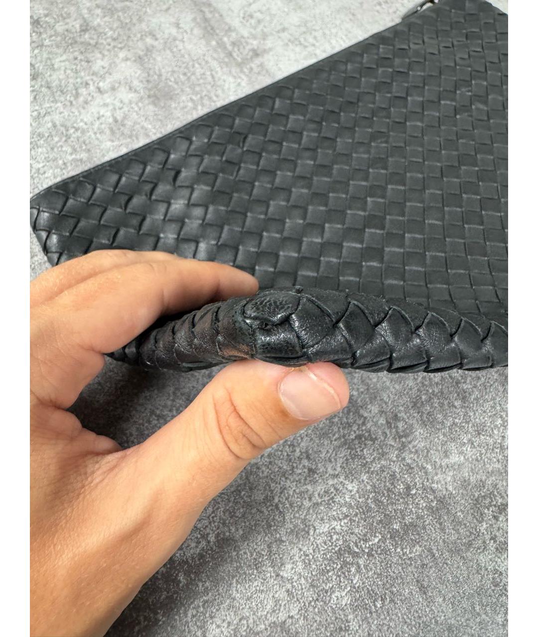 BOTTEGA VENETA Черная кожаная барсетка, фото 3