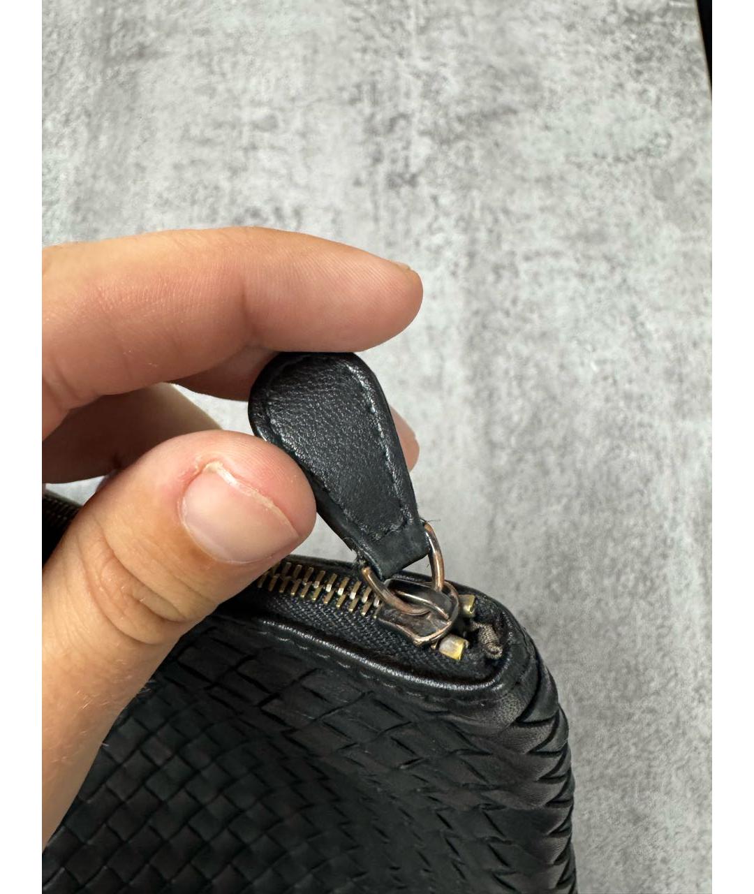 BOTTEGA VENETA Черная кожаная барсетка, фото 5