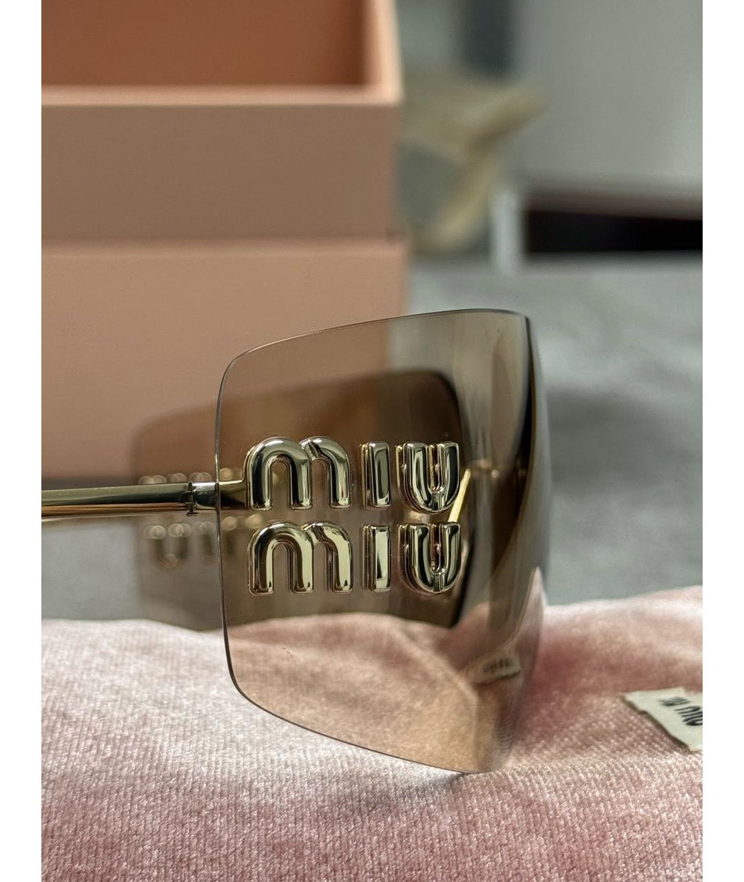 MIU MIU Коричневые солнцезащитные очки, фото 4