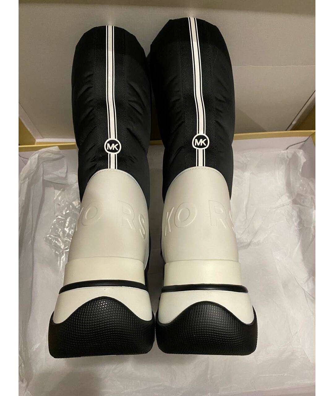 Michael kors hot sale ski boots