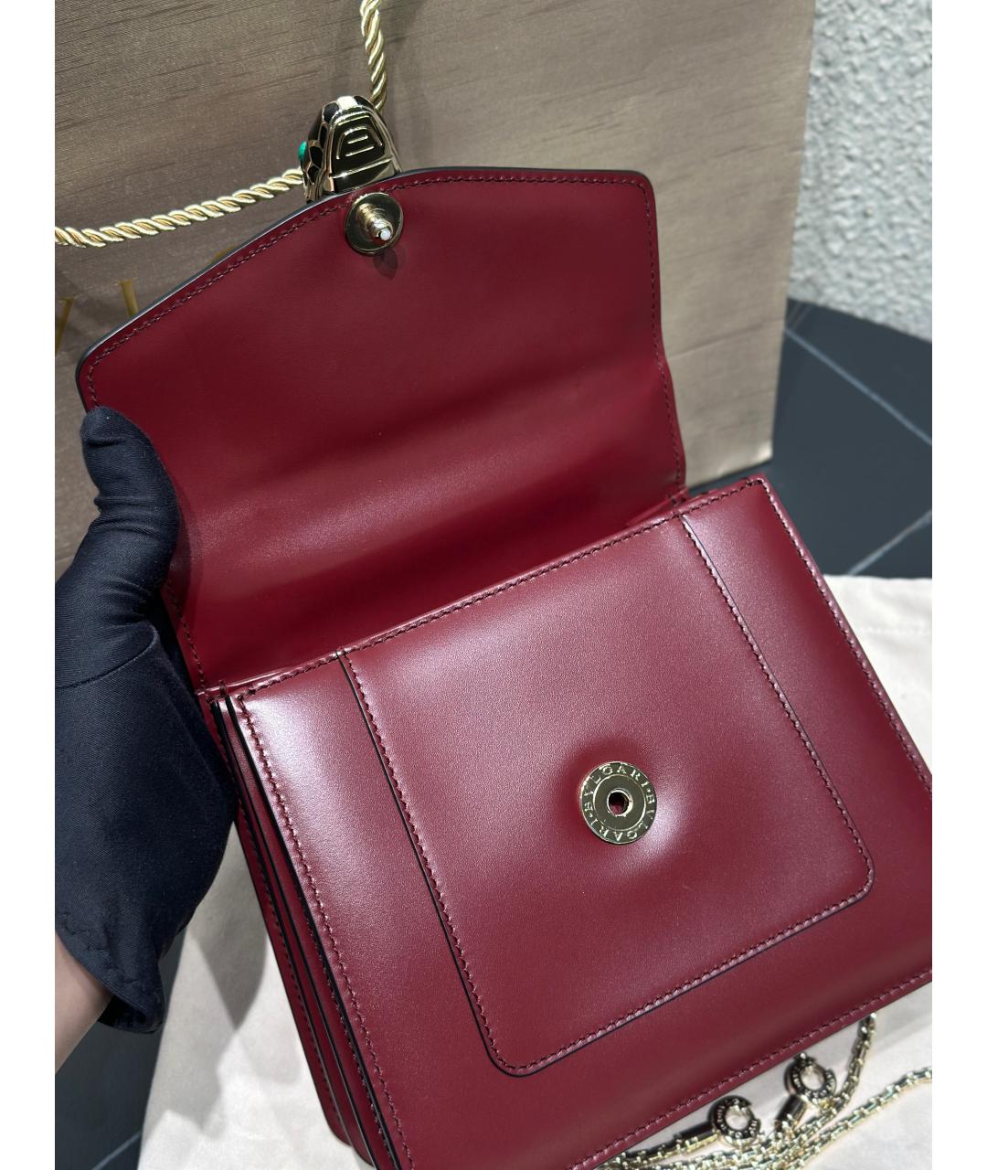 BVLGARI Бордовая кожаная сумка с короткими ручками, фото 6