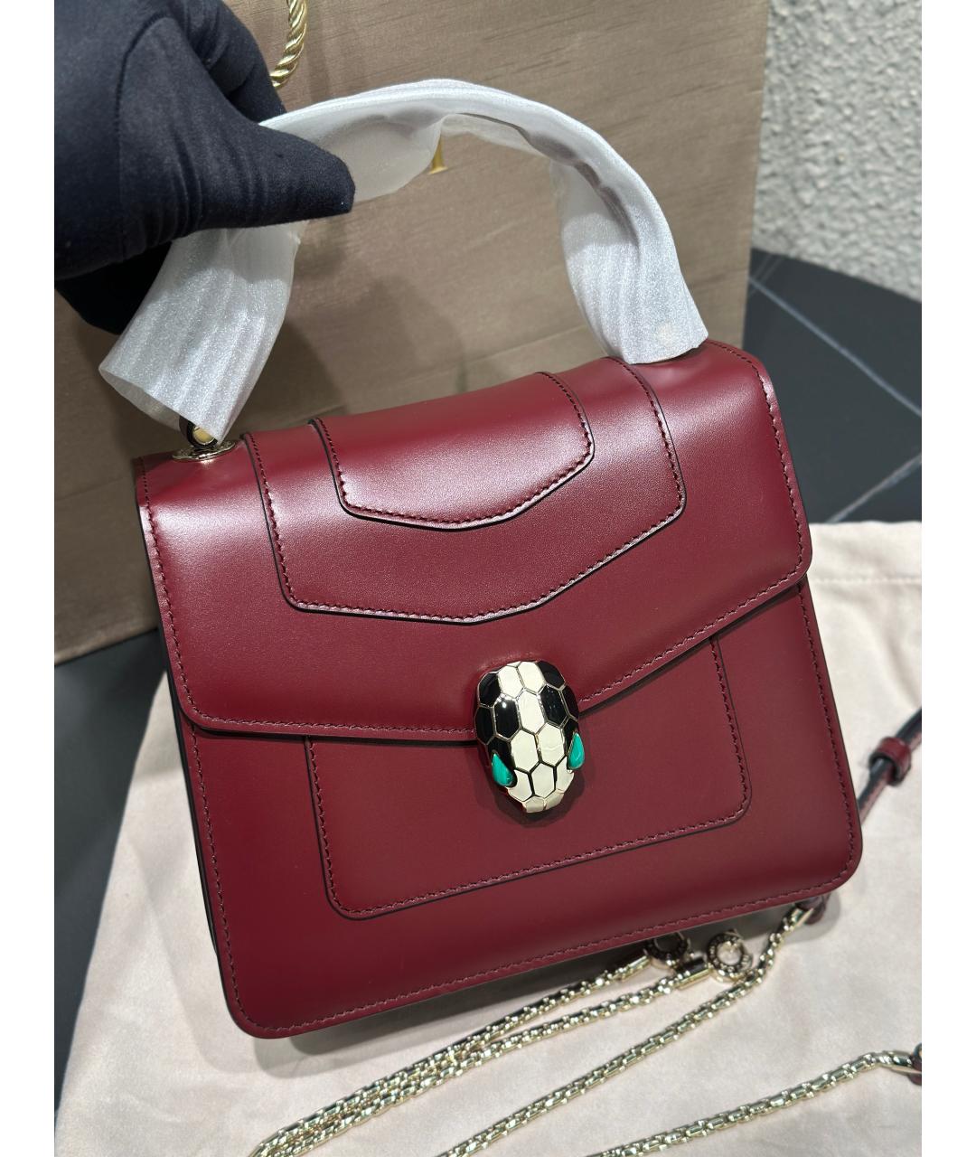 BVLGARI Бордовая кожаная сумка с короткими ручками, фото 8