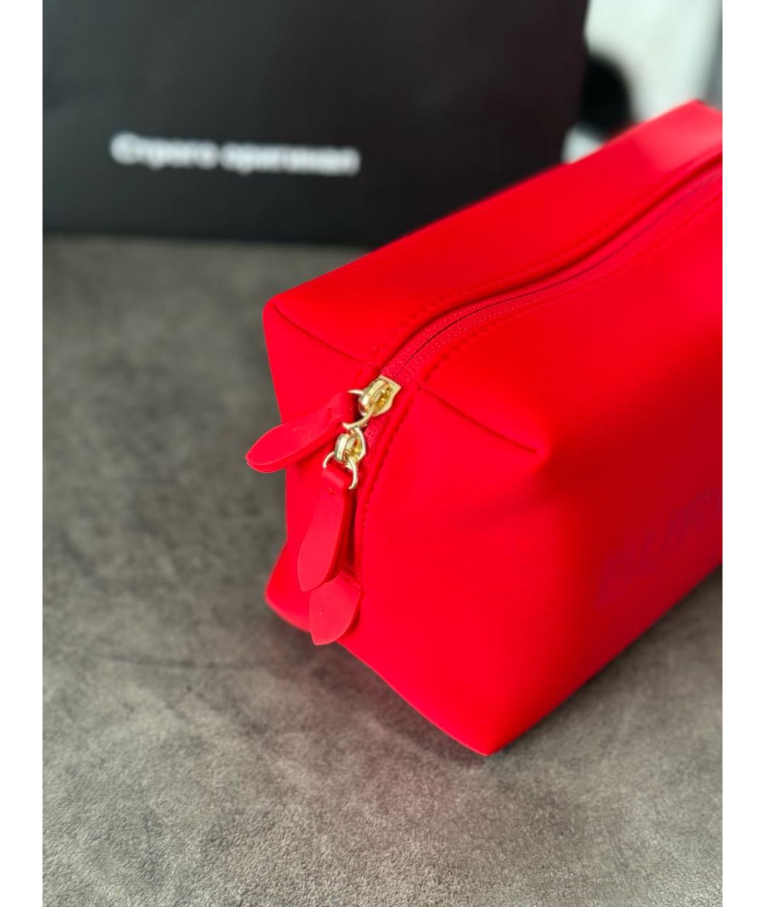 BURBERRY Красная тканевая косметичка, фото 3