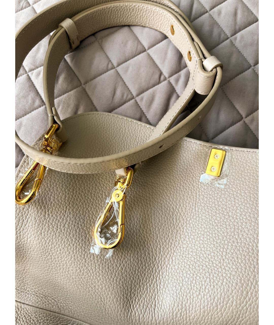 COCCINELLE Бежевая кожаная сумка с короткими ручками, фото 4