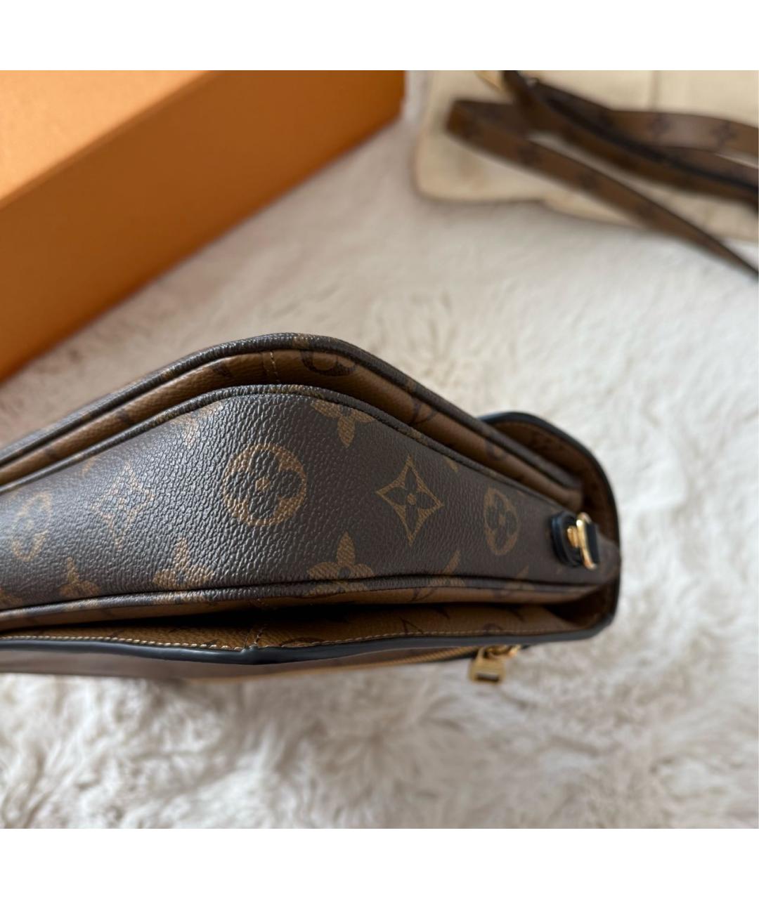 LOUIS VUITTON Коричневая сумка через плечо, фото 5