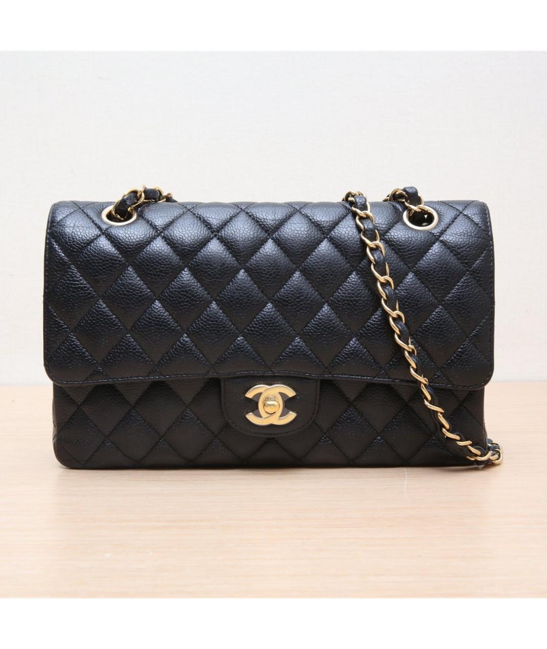 CHANEL Черная кожаная сумка через плечо, фото 3