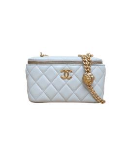 CHANEL Косметичка