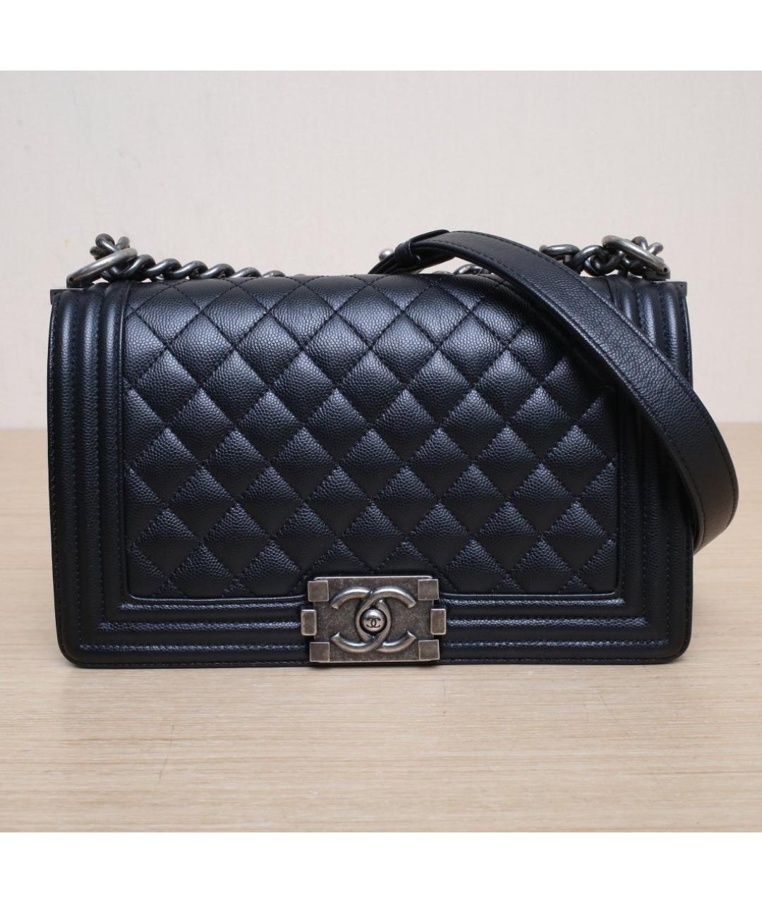 CHANEL Черная кожаная сумка через плечо, фото 3
