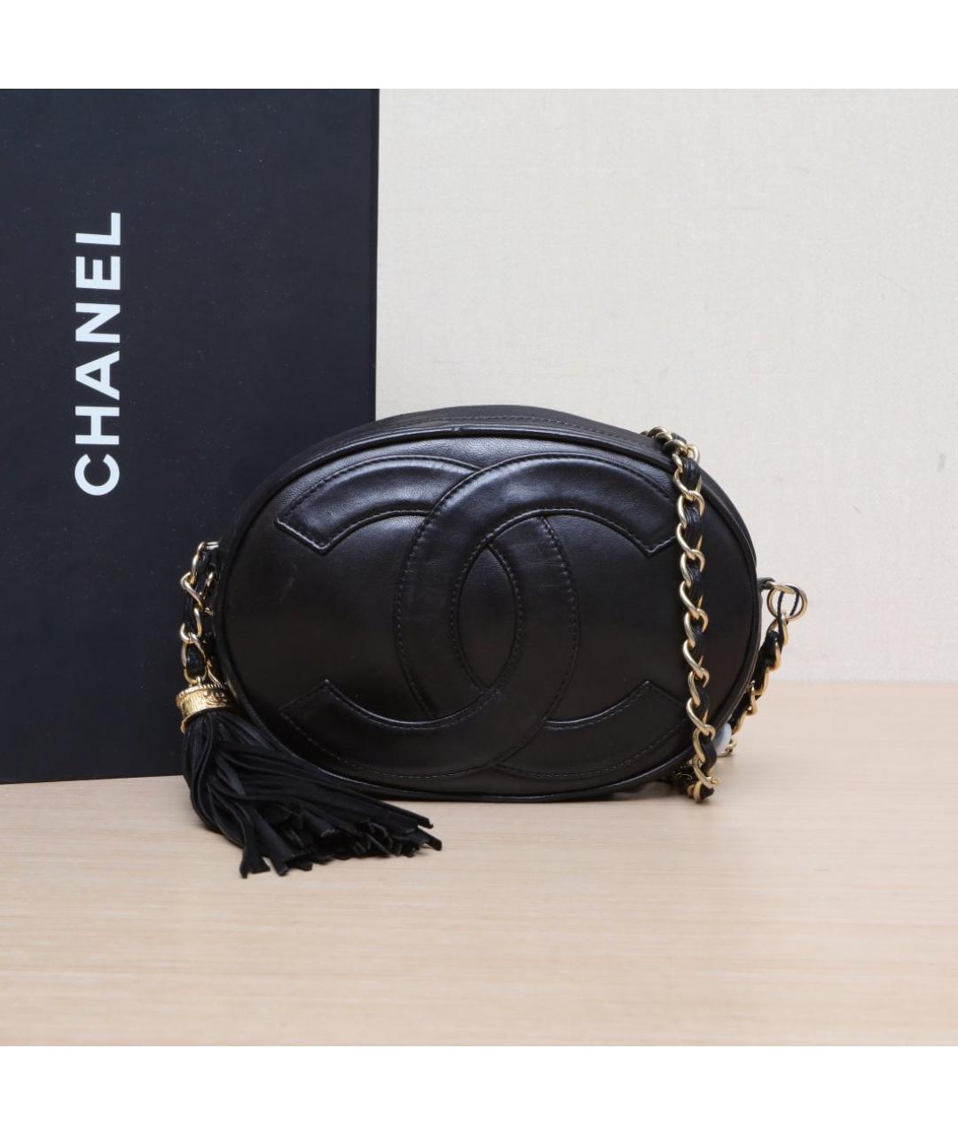 CHANEL Черная кожаная сумка через плечо, фото 2