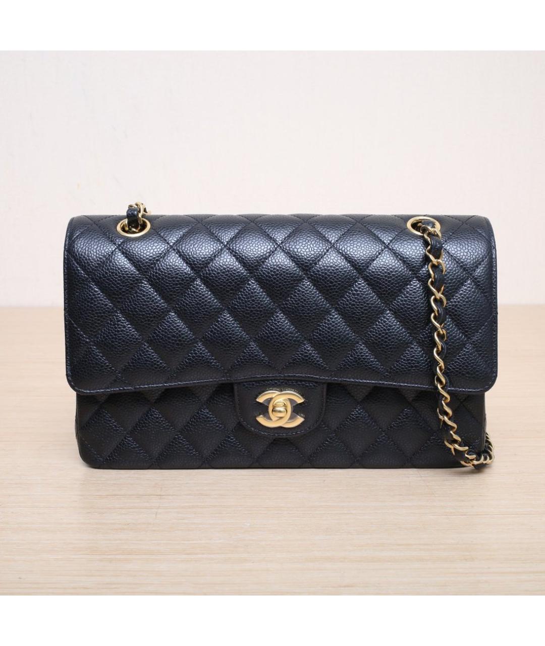 CHANEL Черная кожаная сумка через плечо, фото 3