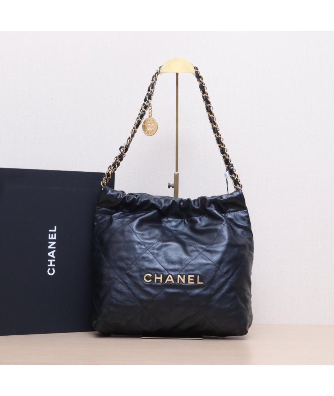 CHANEL Черная кожаная сумка через плечо, фото 2
