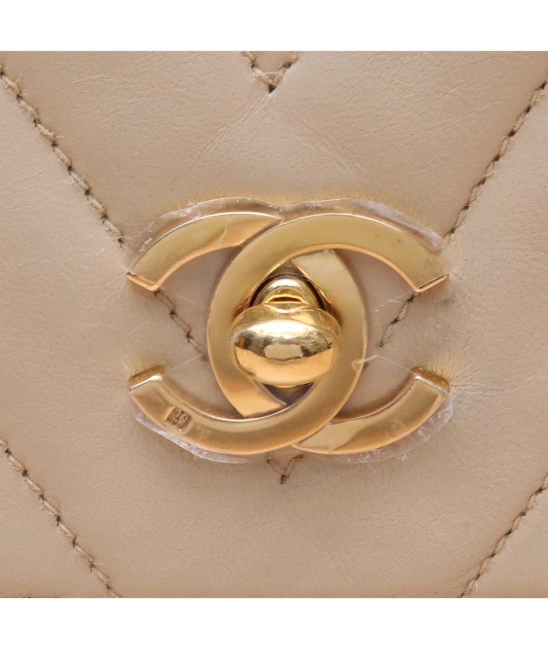 CHANEL Бежевая кожаная сумка через плечо, фото 8