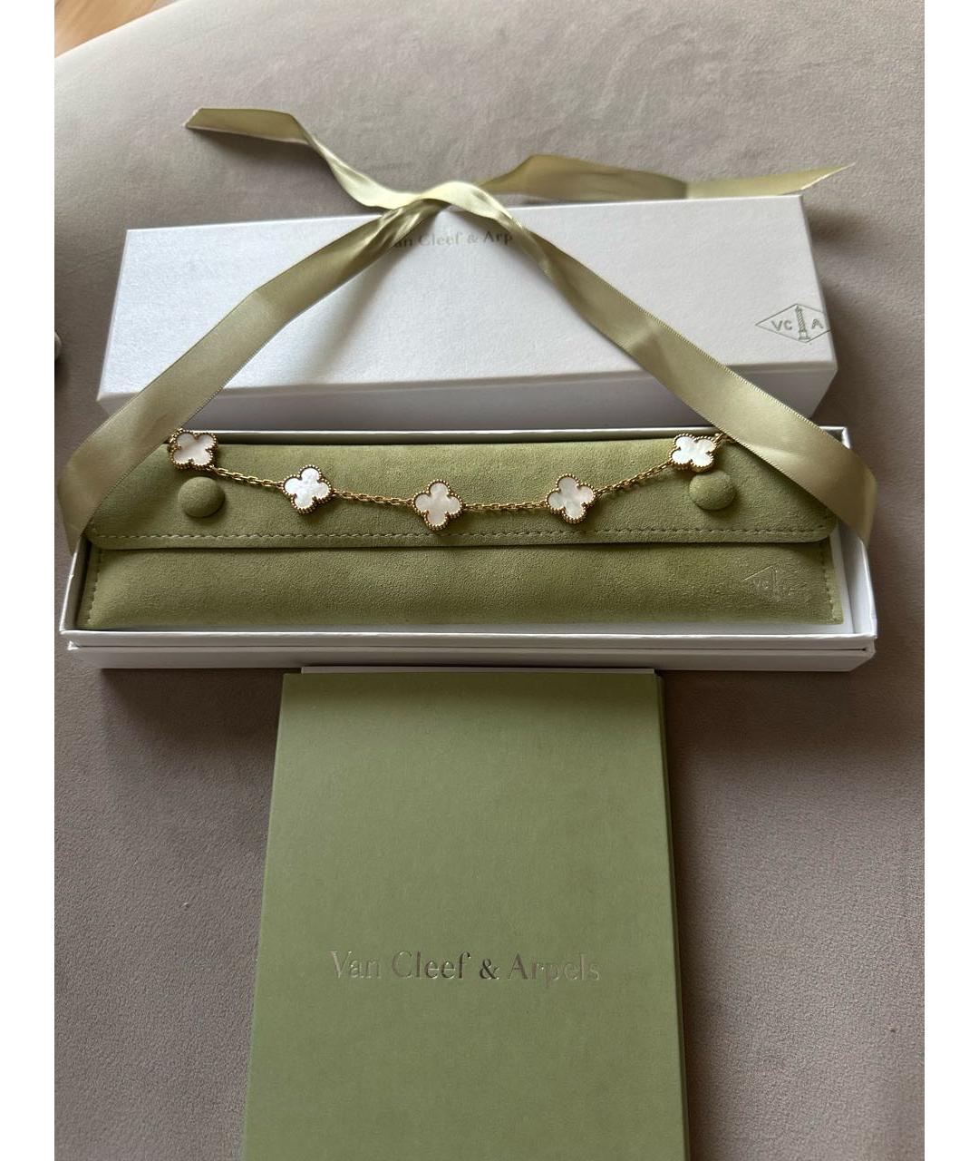 VAN CLEEF & ARPELS Белый браслет из желтого золота, фото 5