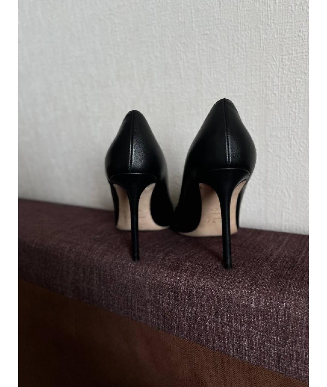 JIMMY CHOO Черные туфли из лакированной кожи, фото 4