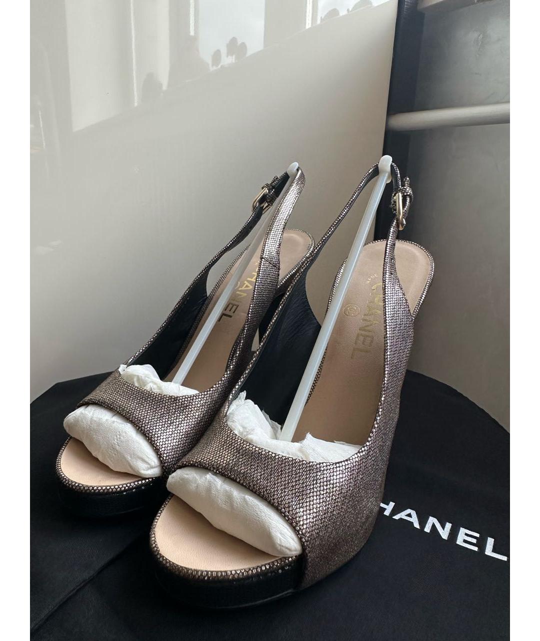 CHANEL Серебряные кожаные босоножки, фото 6
