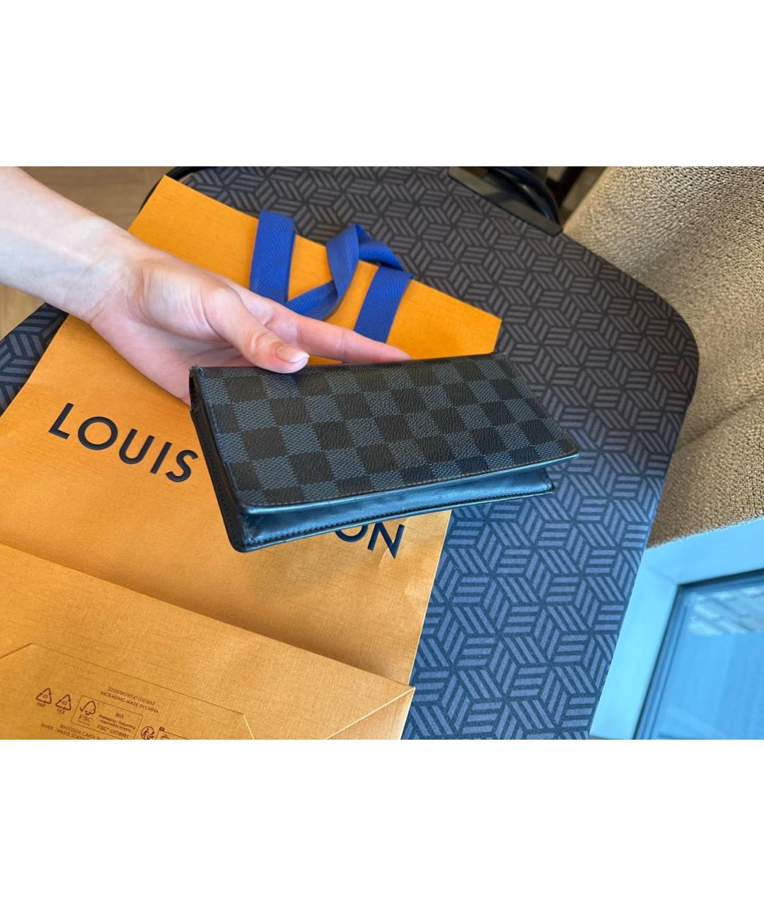 LOUIS VUITTON Черный кошелек, фото 7