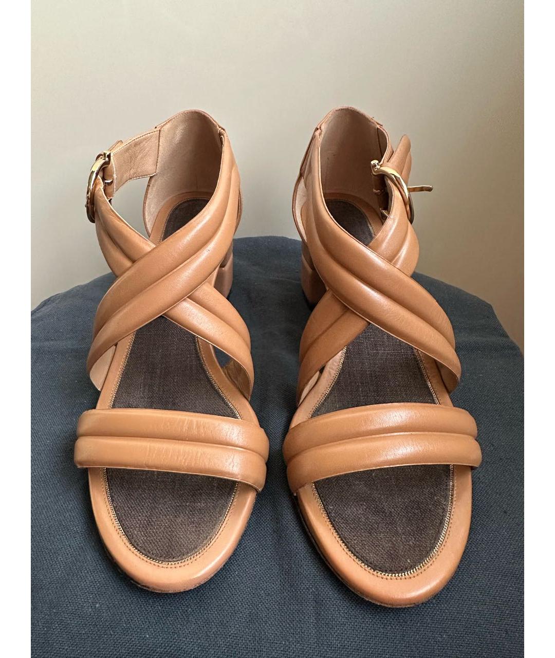 FERRAGAMO Кожаные босоножки, фото 2