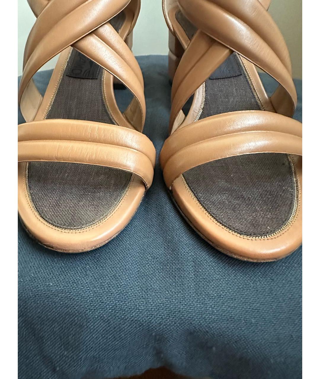 FERRAGAMO Кожаные босоножки, фото 6