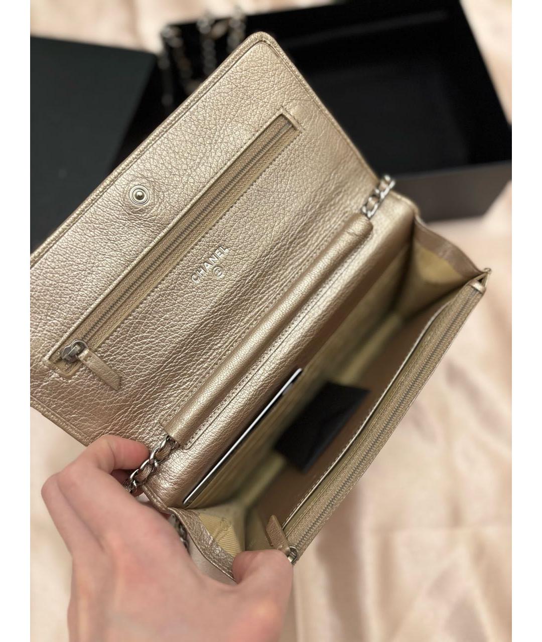 CHANEL Золотая кожаная сумка через плечо, фото 5