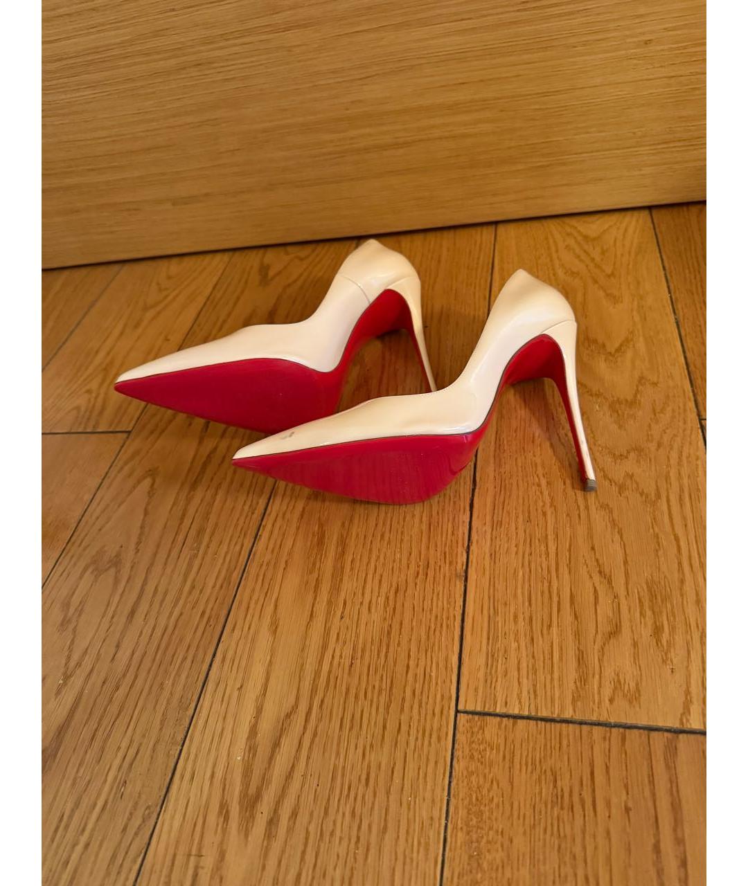 CHRISTIAN LOUBOUTIN Бежевые кожаные туфли, фото 5