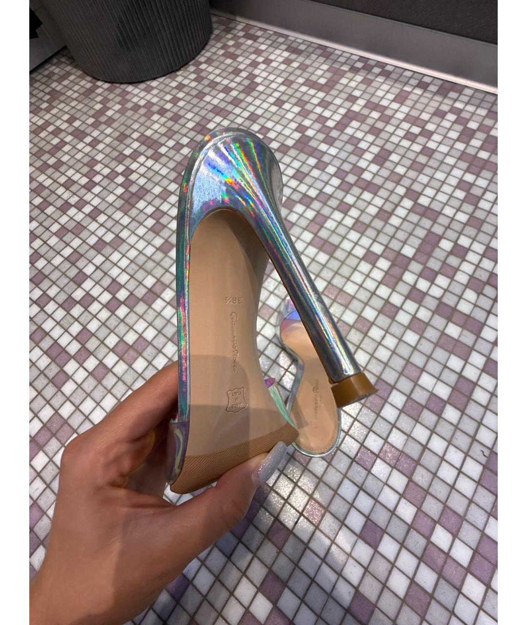 GIANVITO ROSSI Резиновые мюли, фото 4