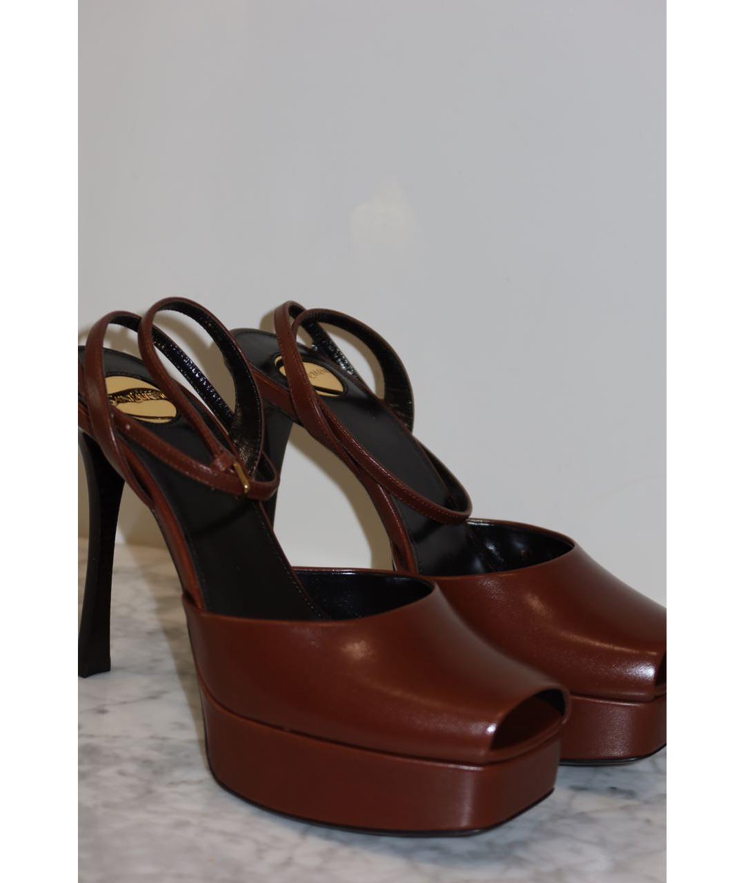 SAINT LAURENT Коричневые кожаные босоножки, фото 6