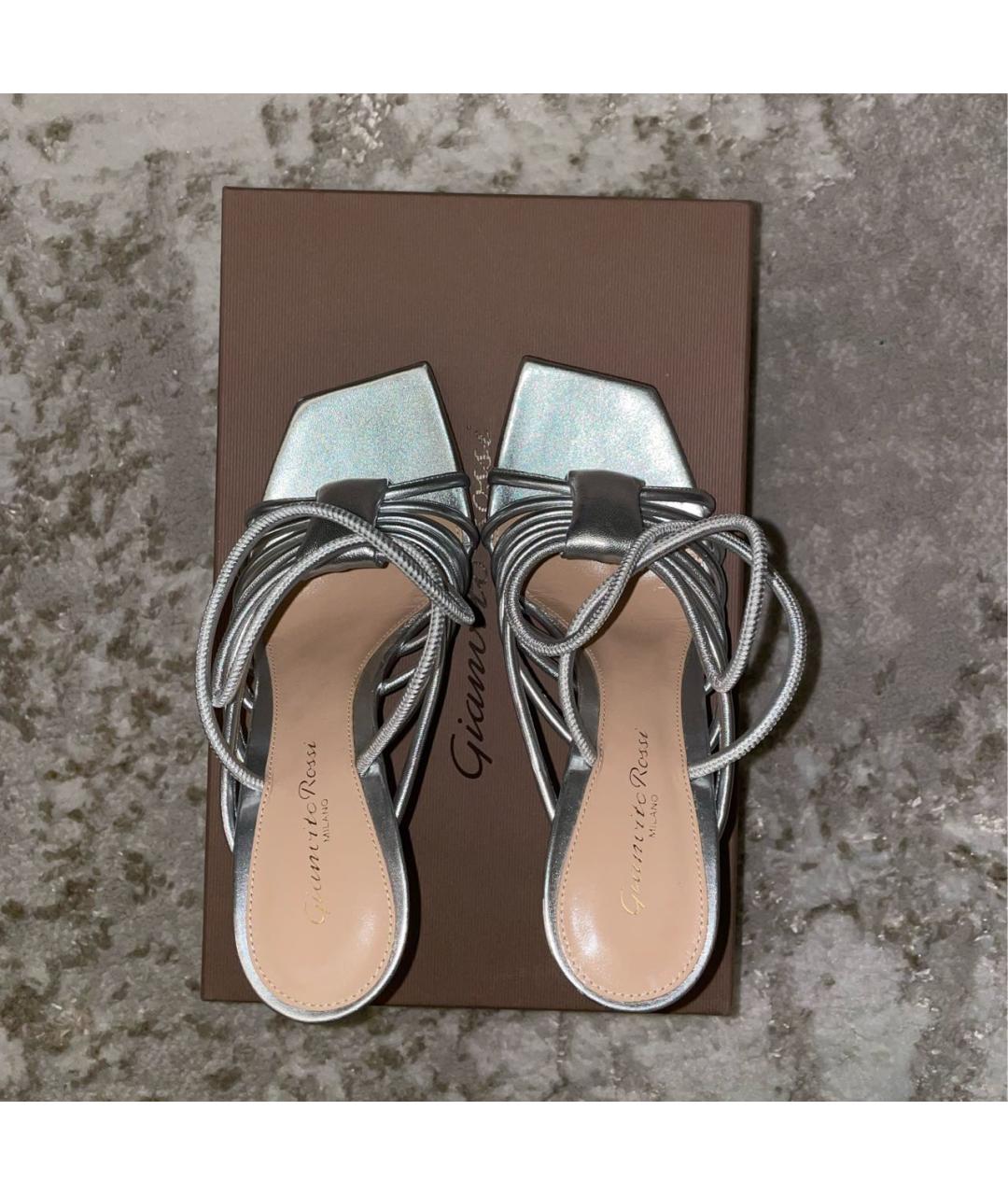 GIANVITO ROSSI Серебряные кожаные босоножки, фото 4