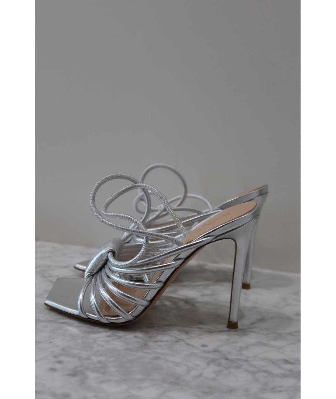 GIANVITO ROSSI Серебряные кожаные босоножки, фото 8