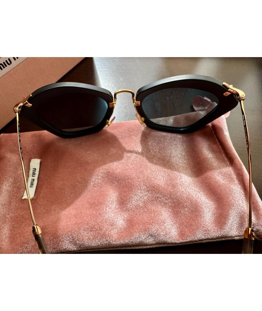 MIU MIU Черные пластиковые солнцезащитные очки, фото 6