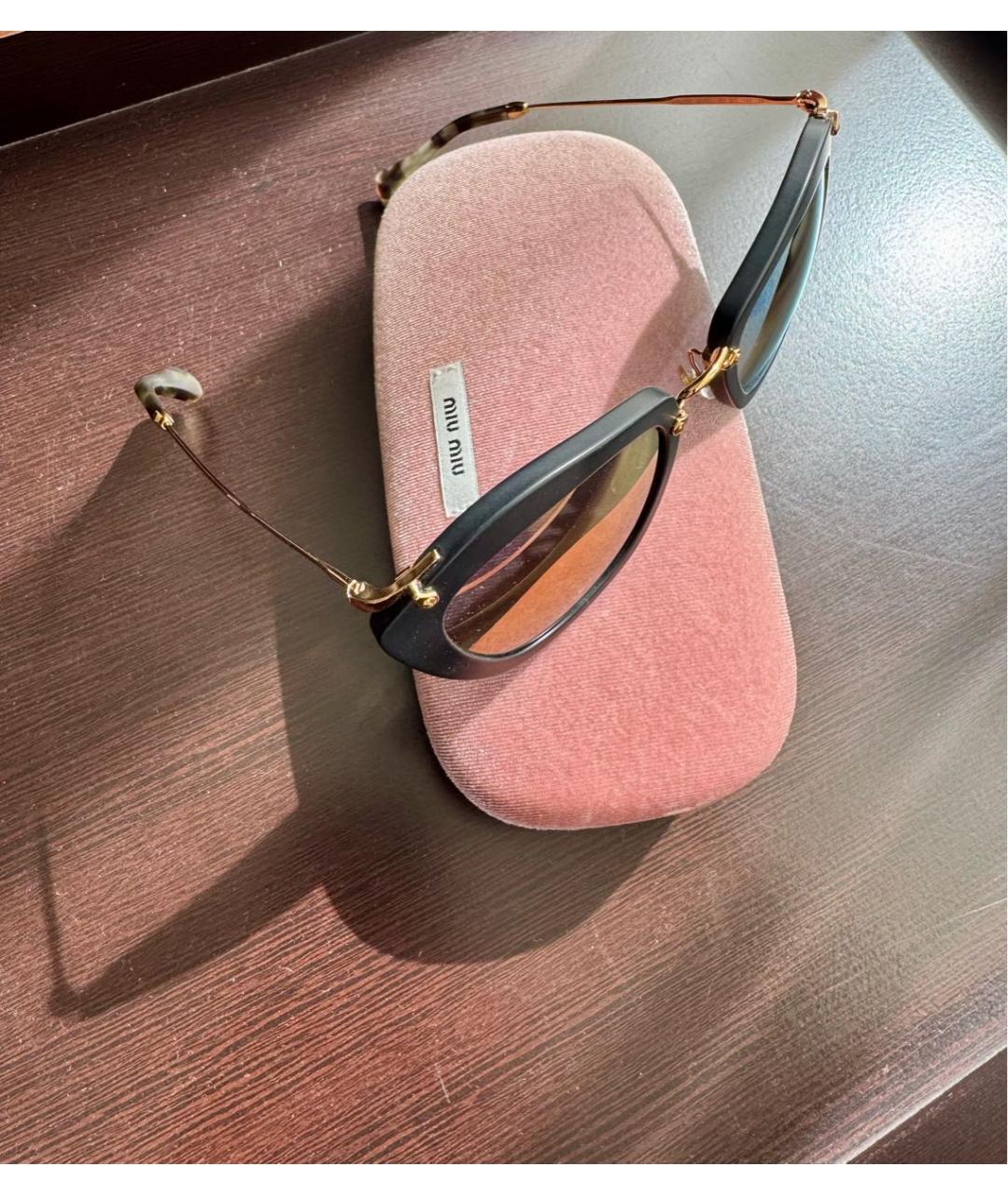 MIU MIU Черные пластиковые солнцезащитные очки, фото 5