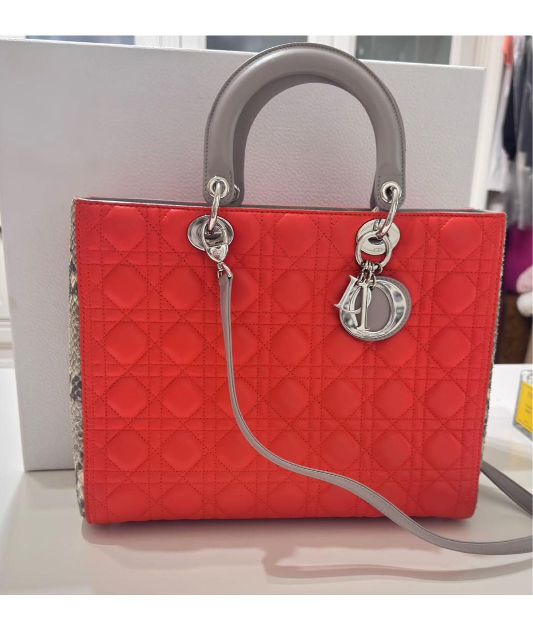 CHRISTIAN DIOR Коралловая сумка с короткими ручками из экзотической кожи, фото 5