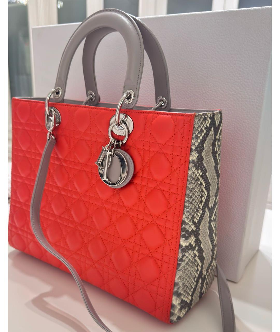 CHRISTIAN DIOR Коралловая сумка с короткими ручками из экзотической кожи, фото 2