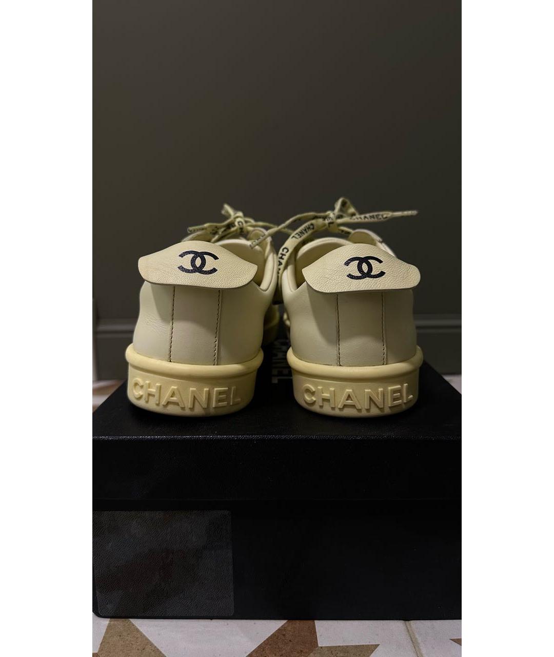 CHANEL Желтые кожаные кеды, фото 4