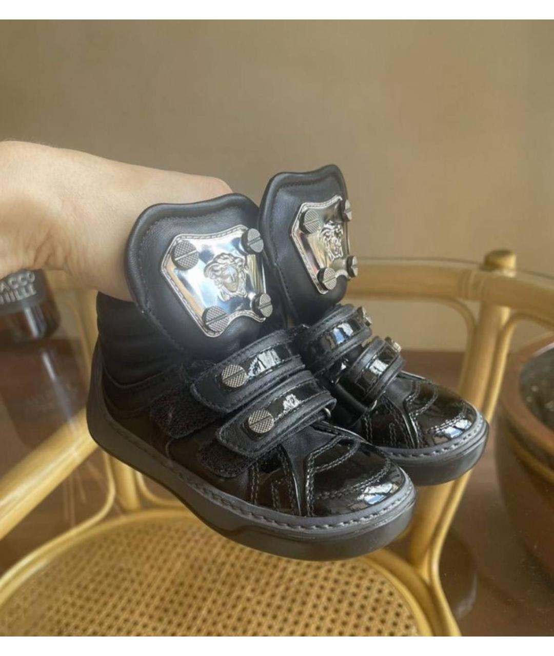 VERSACE Черные кожаные ботинки, фото 3