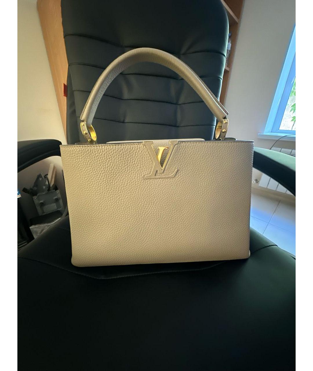 LOUIS VUITTON Бежевая кожаная сумка с короткими ручками, фото 9