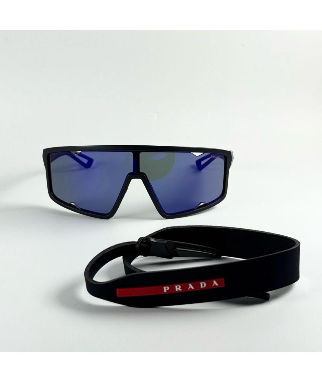 PRADA Черные пластиковые солнцезащитные очки, фото 3
