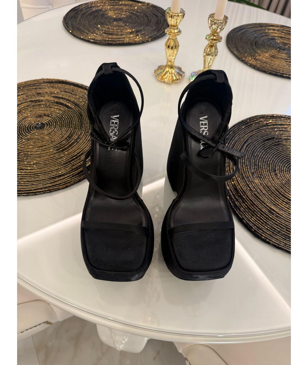 VERSACE Черные босоножки, фото 3